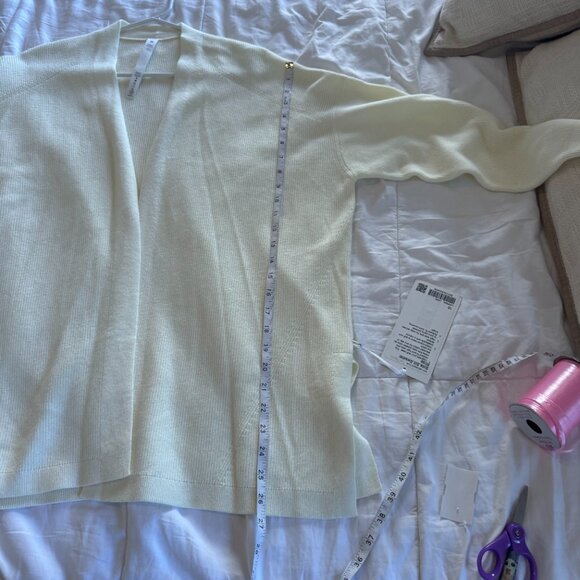 Lululemon Side Slit Sweater Wrap Lemon Sorbet NWT - Picture 9 of 10